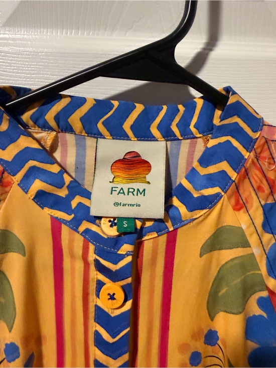 FARM Rio Dresses & Skirts - FARM Rio Yellow & Blue Printed Button-Up Blouse